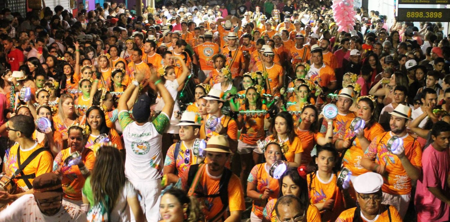 Front view of a precarnival bloco in Brazil.