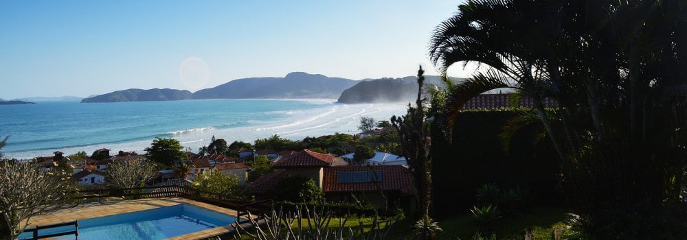 Looking out over the pool and the beach in Buzios. 