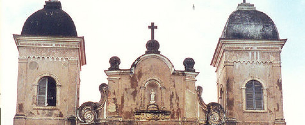 An old church in Minas Gerais. 