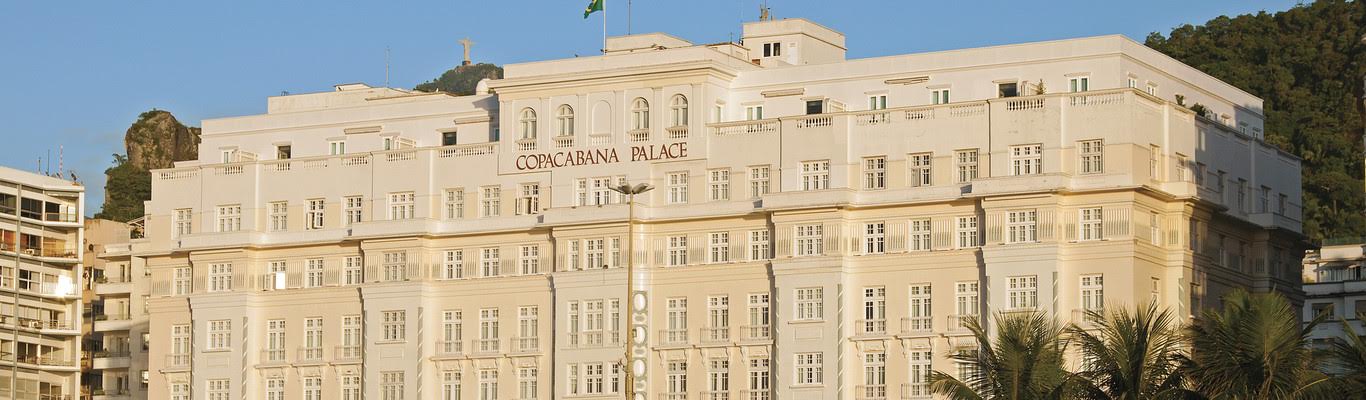 The facade of the famour Copacabana palace hotel. 