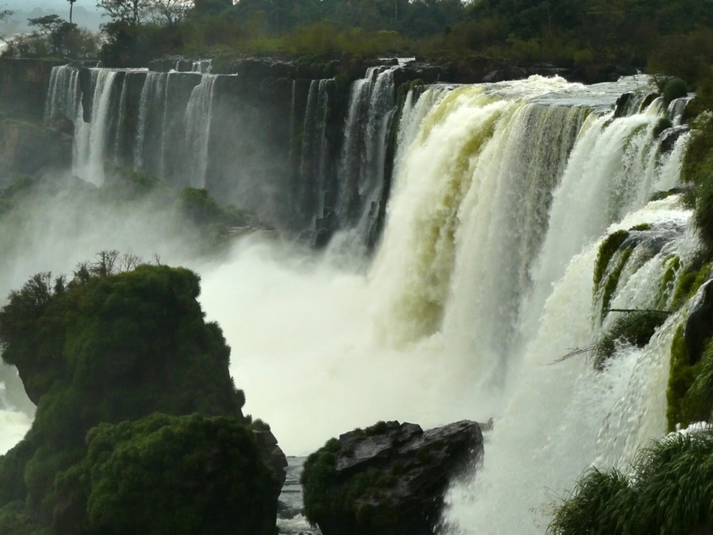 The Argentinian side of the Iguaçu falls.