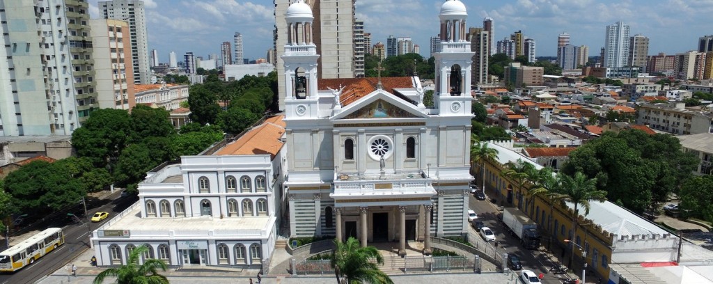 Igreja da se in Belem.