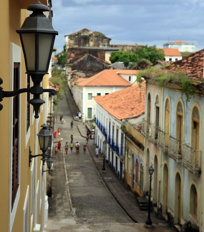 Looking down the road in São Luis. 