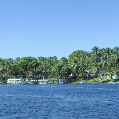 morro de sao paulo harbour.