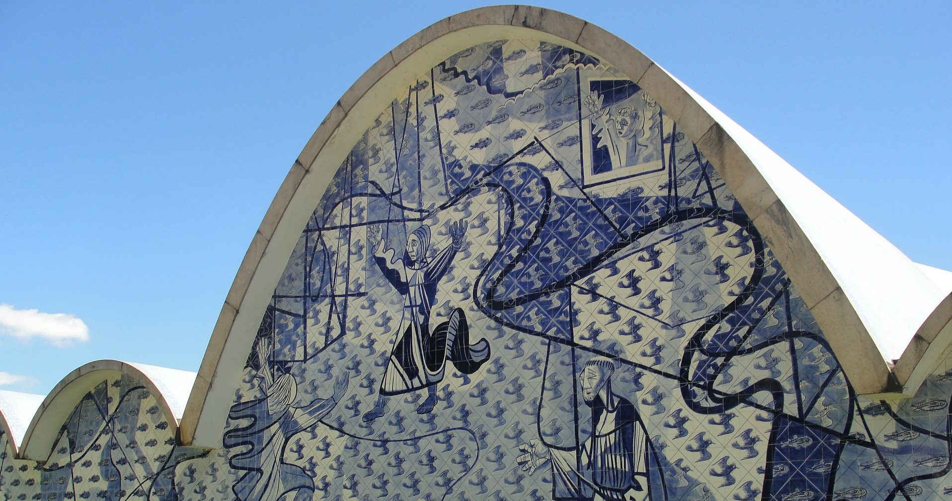 Belo Horizonte church with its colonial Azuleijos.